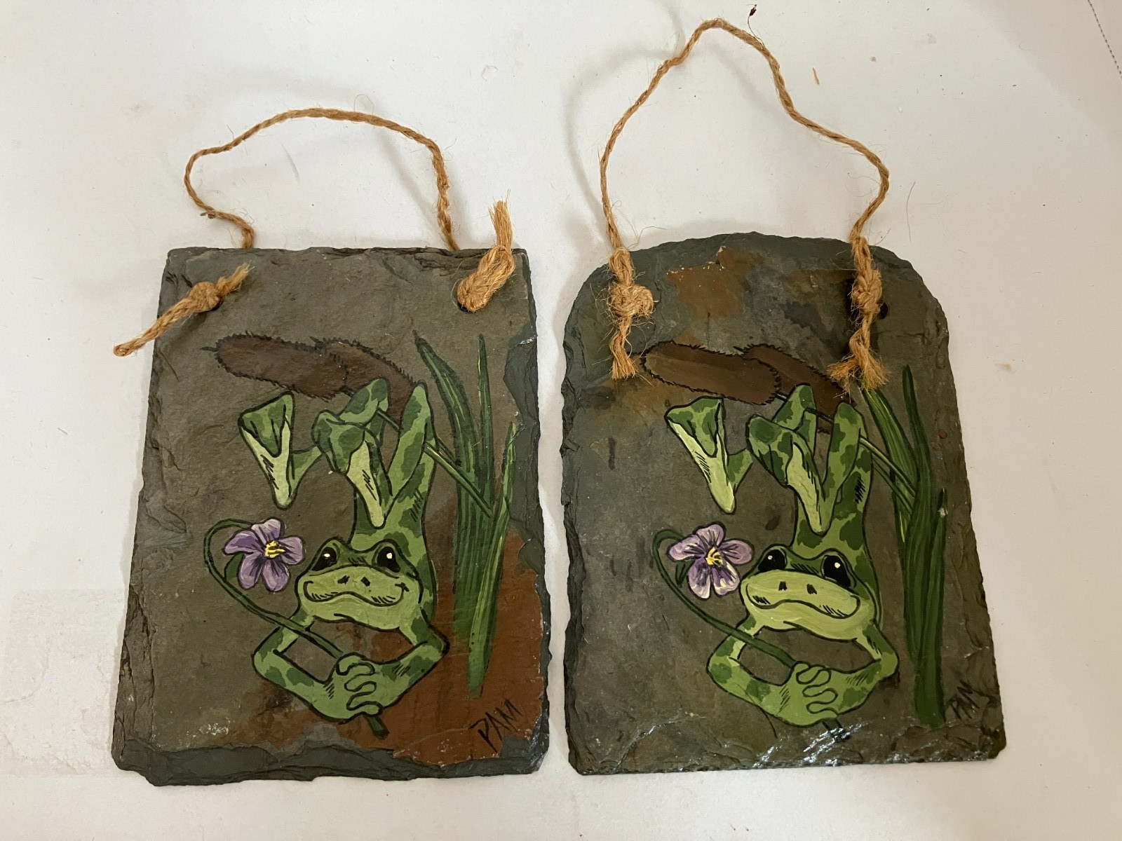 Vintage Hand painted Frog Art On Slate