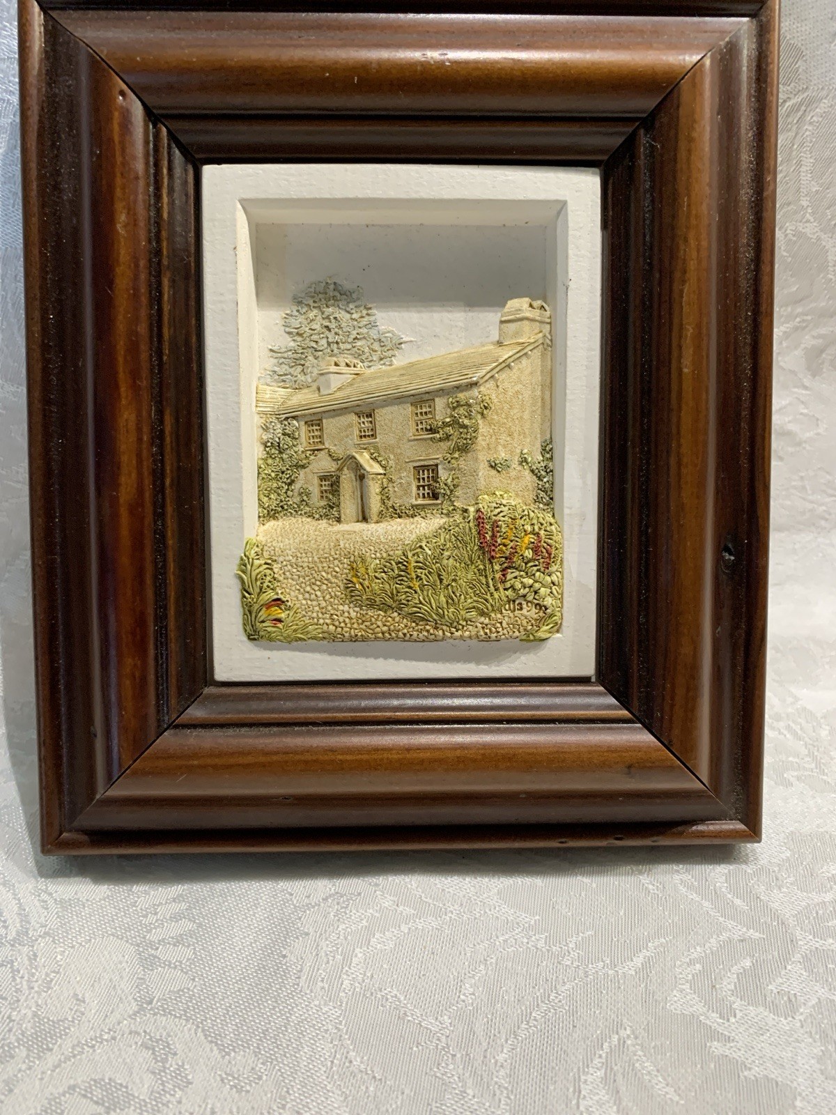 Framed Miniature Relief 3D Picture 17th Century Farmhouse Home Of Beatrix Potter