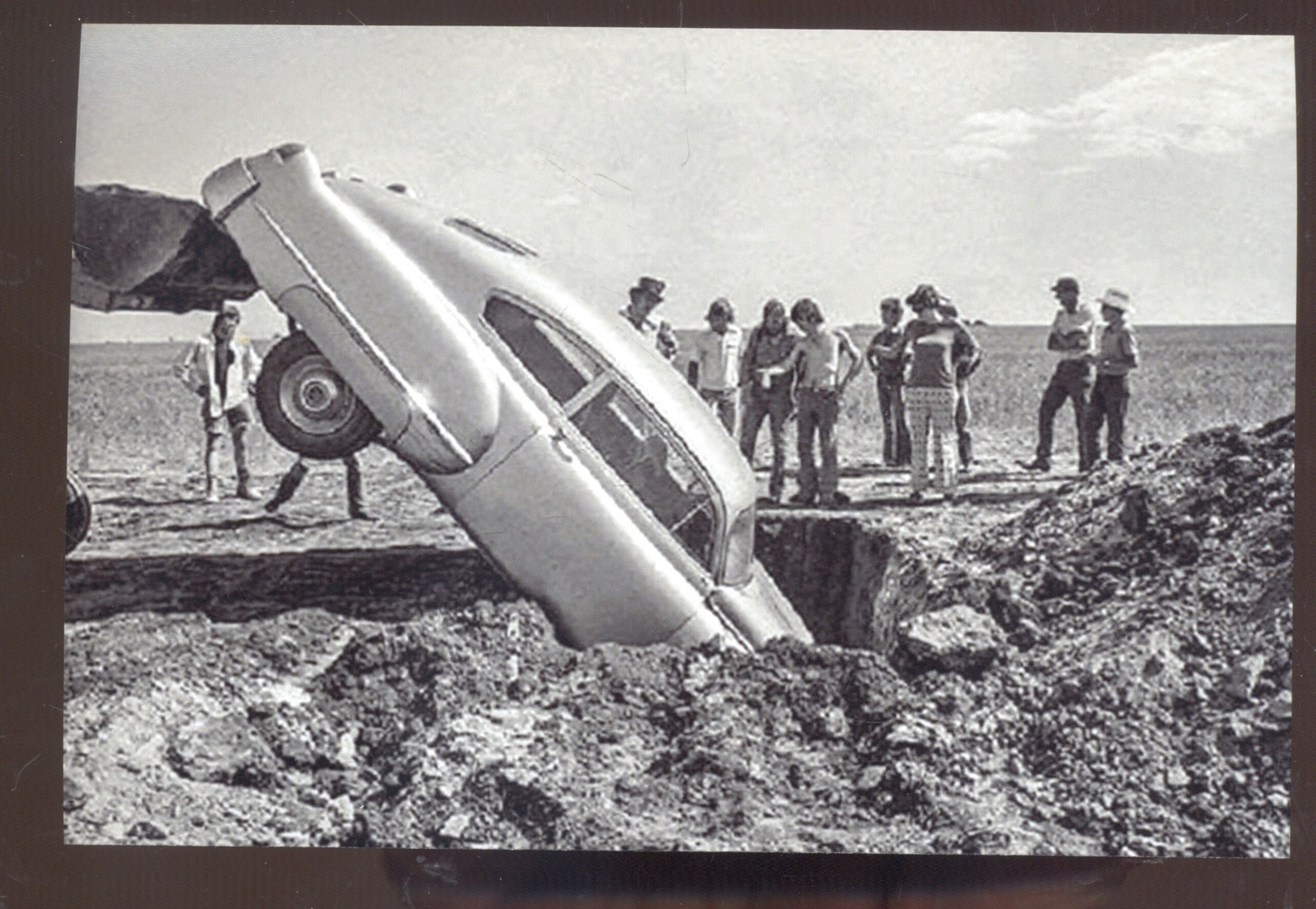 REAL PHOTO NEAR AMARILLO TEXAS ROUTE 66 CADILLAC RANCH CARS POSTCARD COPY