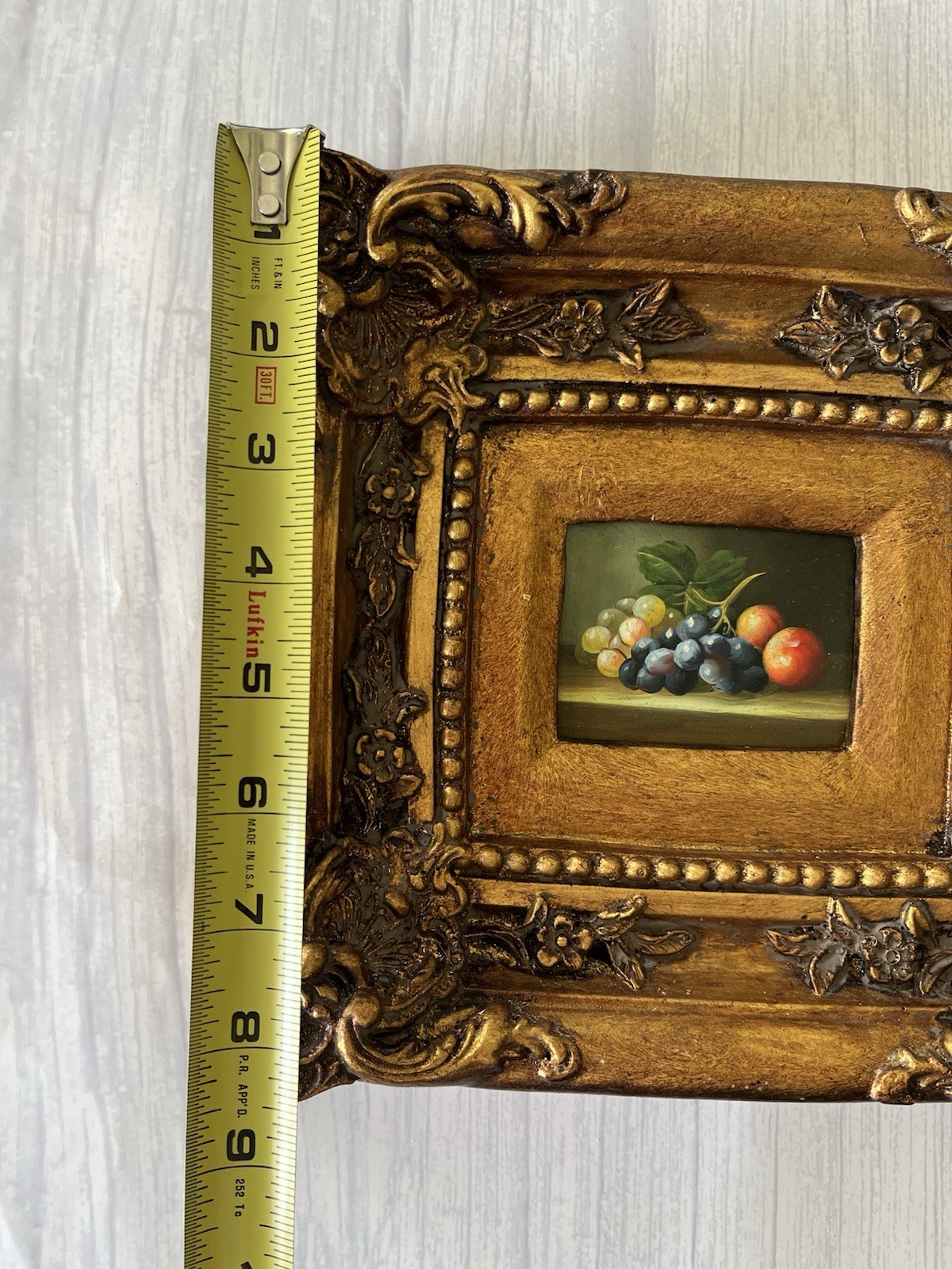 *READ* Fruit Oil Painting Still Life in Heavy Ornate Gold Gilt Frame 10 x 9